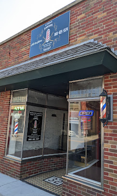 Willie's Barbershop storefront on Canal Street